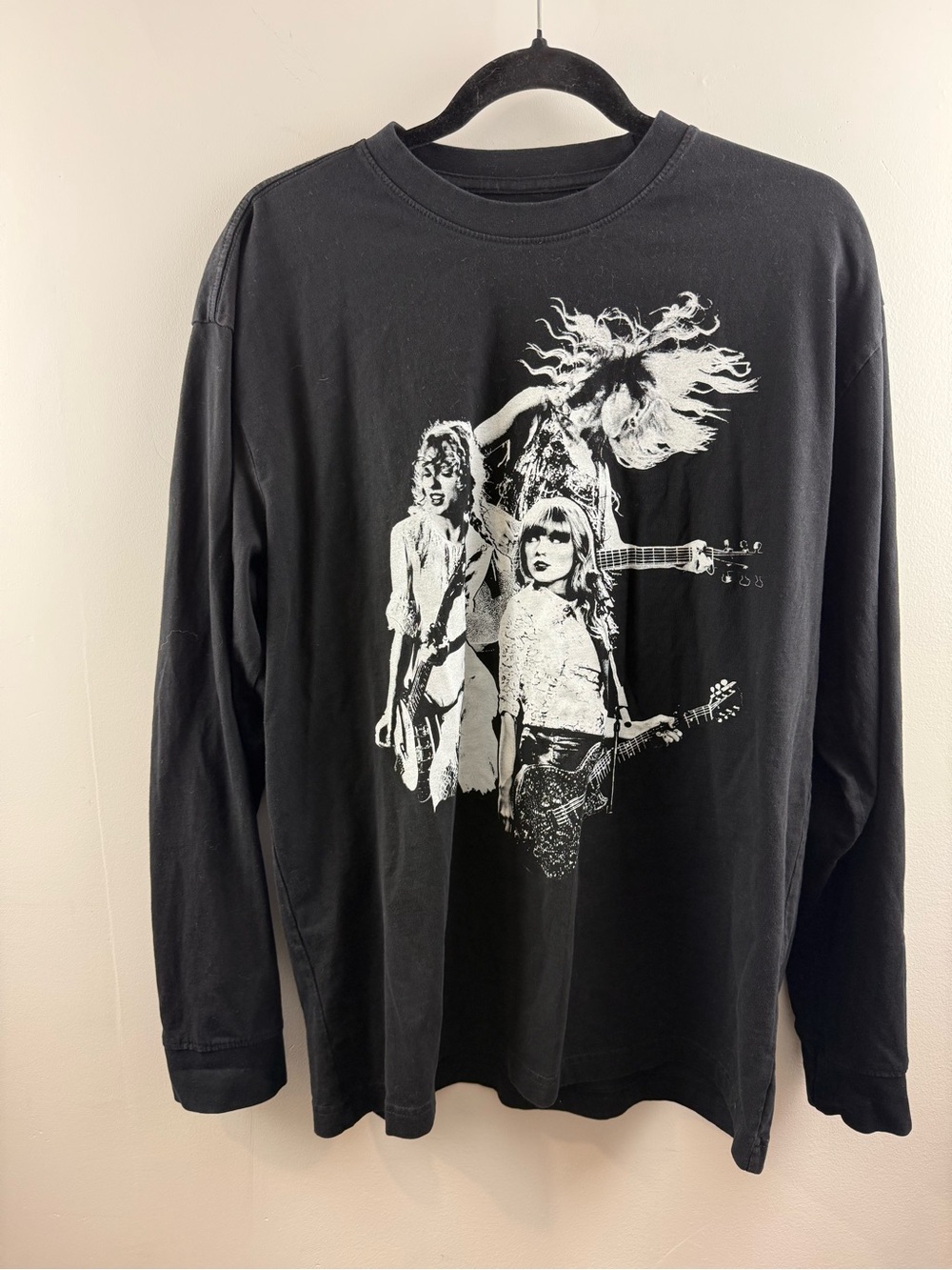 Taylor Swift The Eras Tour Black Long Sleeve Shirt XL 2023 US Tour